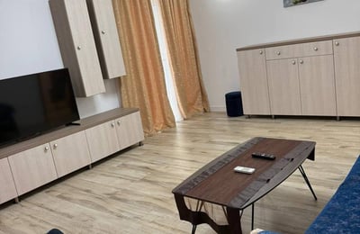 Rent of furnished 3-room apartments, 85 m², with a lake view, Constanța, Romania